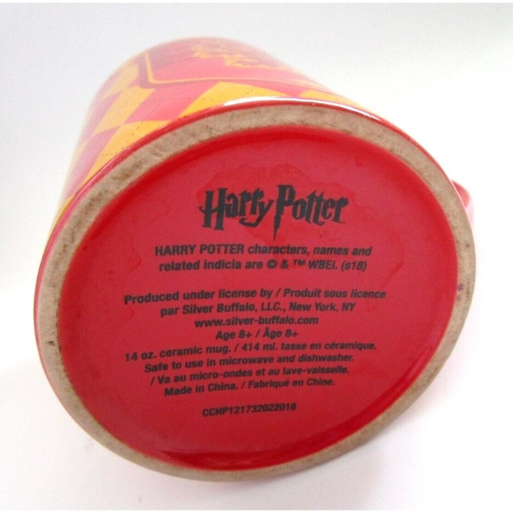 Harry Potter GRYFFINDOR House Crest Mug 14oz. - Wizarding World Coffee Cup - Picture 6 of 8